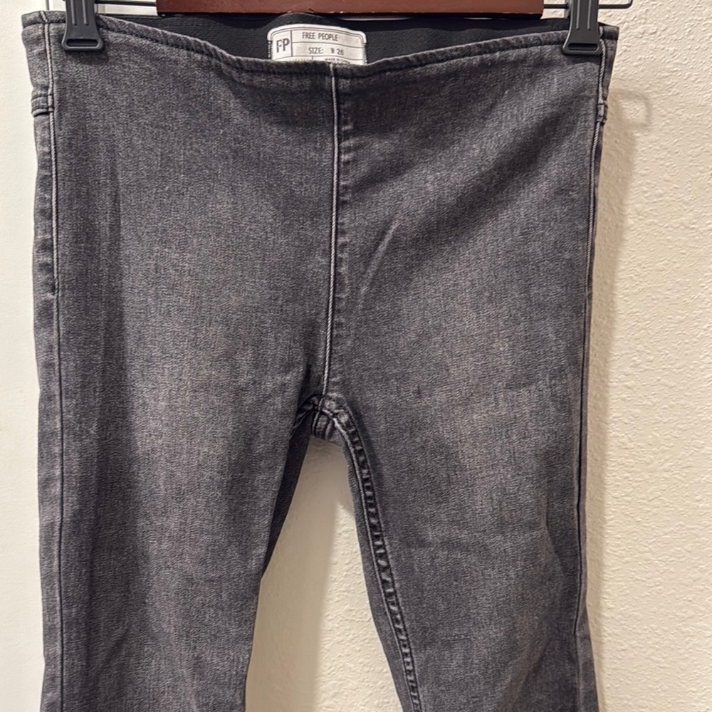 Free People Women's Black Wash Jeans